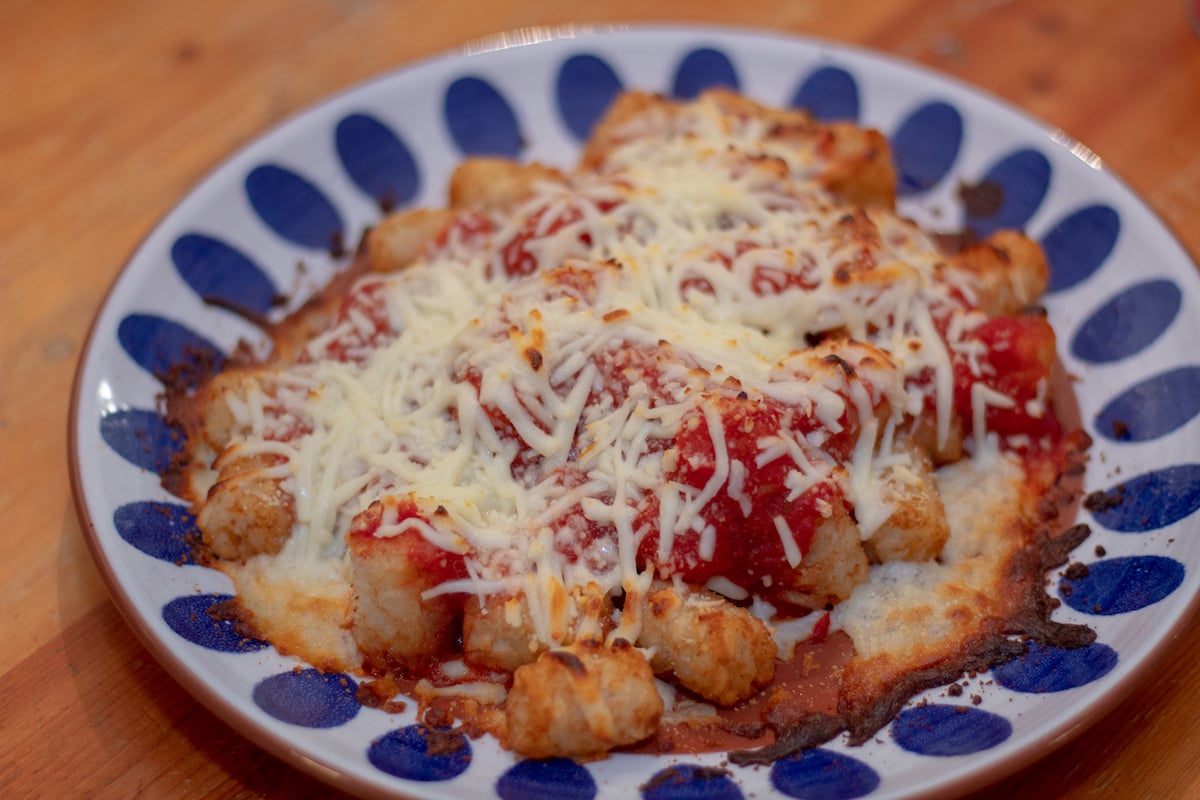 Perfect Air Fryer Tater Tots Recipe (With Pizza Toppings)